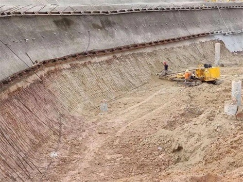 佳县基坑边坡加固
